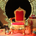 Trône "Truro" - rouge et doré - 120 x 65 x 60 cm